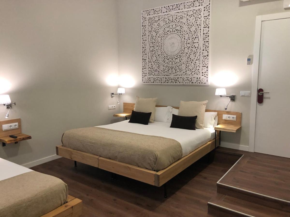 Hotel Radha Л'Успіталет-да-Любрагат Екстер'єр фото